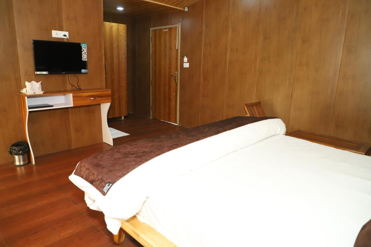 Suryoday Resort Lansdowne Esterno foto