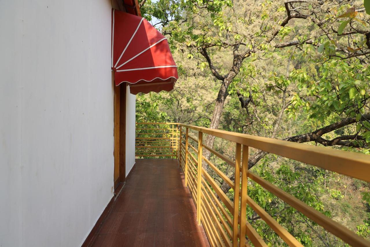 Suryoday Resort Lansdowne Esterno foto